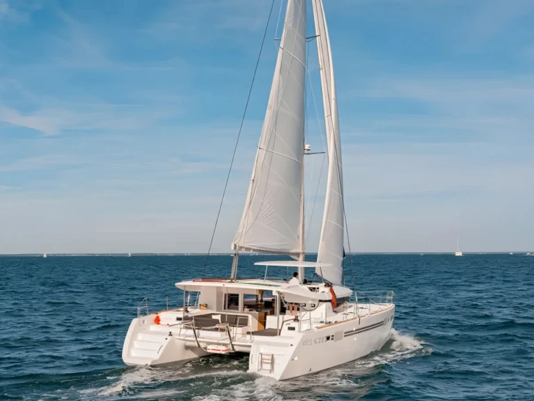Bootsverleih Lagoon Lagoon 450 Figari Samboat