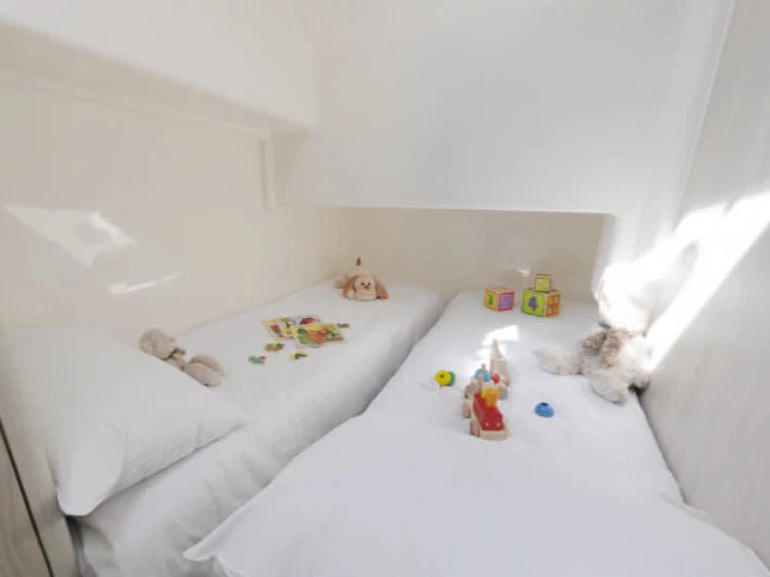 Motorboot mieten in Homps zum besten Preis