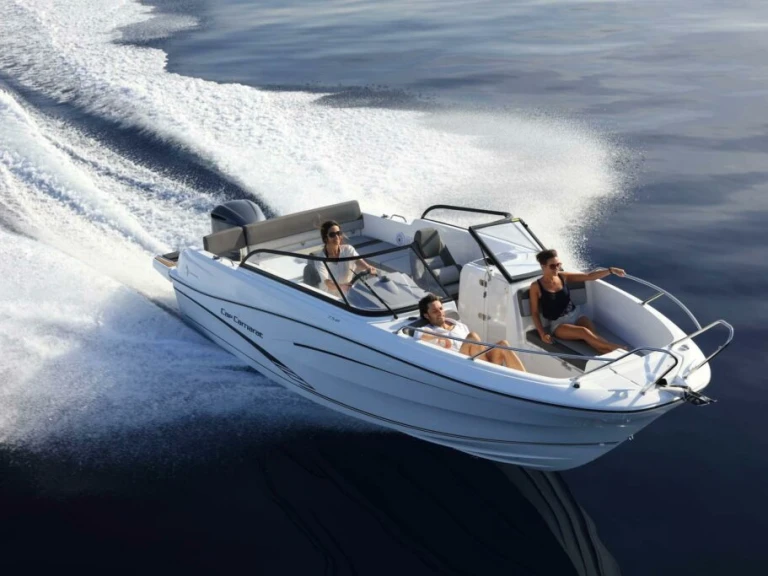 Motorboot mieten in Sciez zum besten Preis