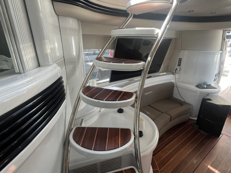 Yacht mit oder ohne Skipper Azimut mieten in Beşiktaş