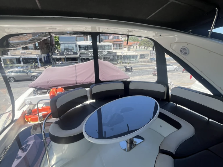 Vermietung Yacht Azimut mit Führerschein