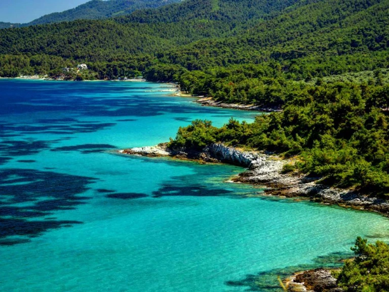 Dromor Commander 40 mieten Kavála