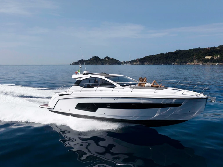 Azimut Azimut Atlantis 45 mieten Podstrana