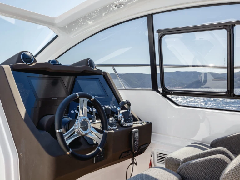 Boot mieten Podstrana günstig Azimut Atlantis 45