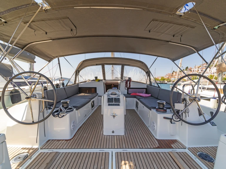 Jeanneau Sun Odyssey 490 mieten Álimos