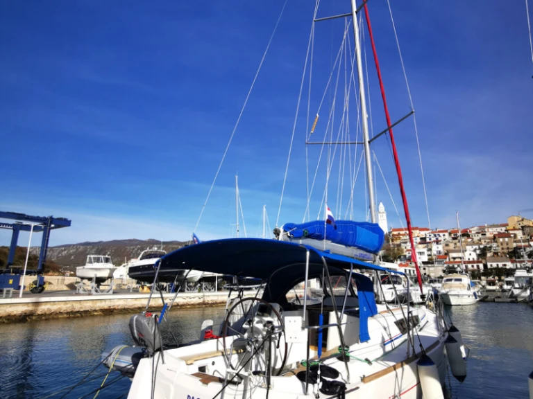 Segelboot mieten in Biograd na Moru zum besten Preis