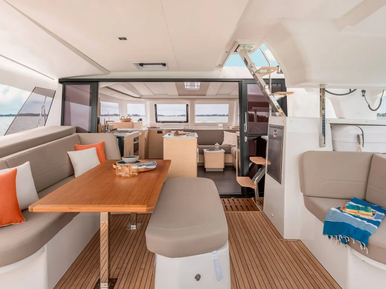 Katamaran mieten in Lavrion - Fountaine Pajot Fountaine Pajot FP 41 Quatuor 4