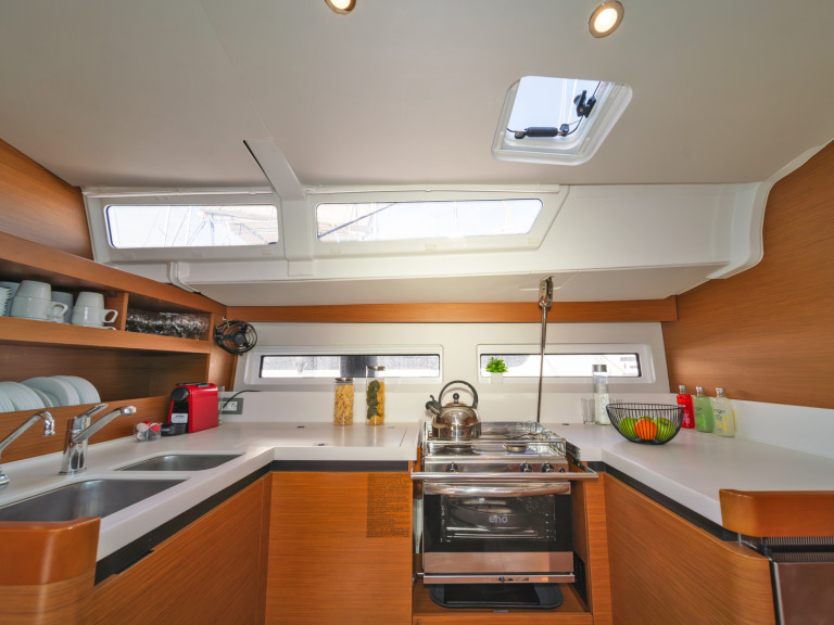 Segelboot mieten in Álimos - Jeanneau Sun Odyssey 490