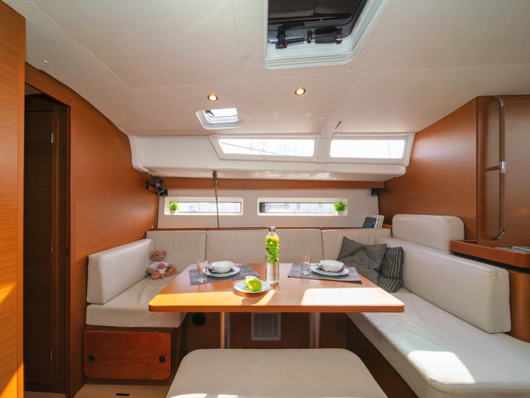 Bootsverleih Jeanneau Sun Odyssey 490 Álimos Samboat