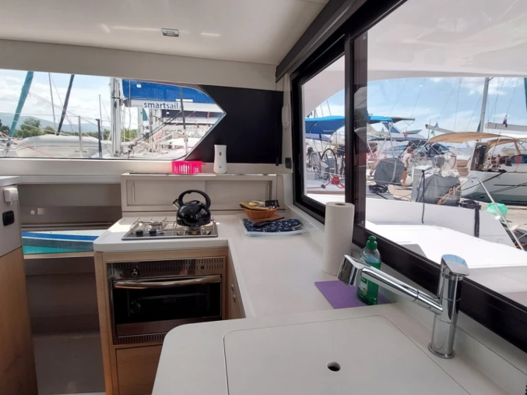 Katamaran mit oder ohne Skipper Aventura mieten in Biograd na Moru