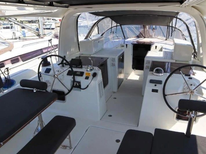 YachtCharter in Álimos - Jeanneau Sun Loft 47 auf SamBoat