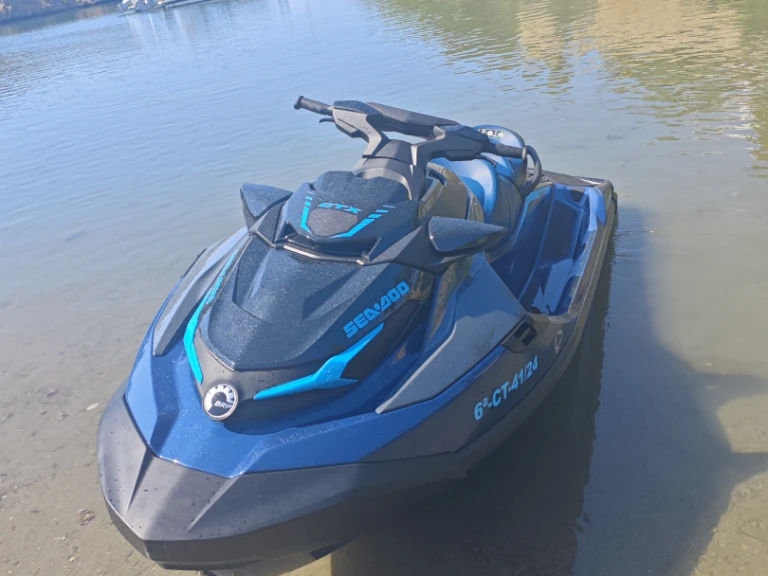 Jetski mit oder ohne Skipper Sea-Doo mieten in Mahón