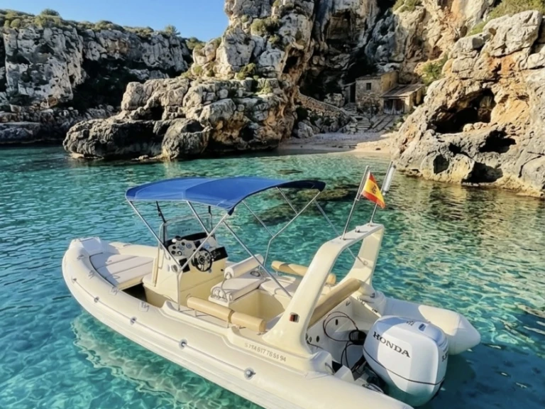 Schlauchboot mieten in Cala d'Or - Astec vdpro600