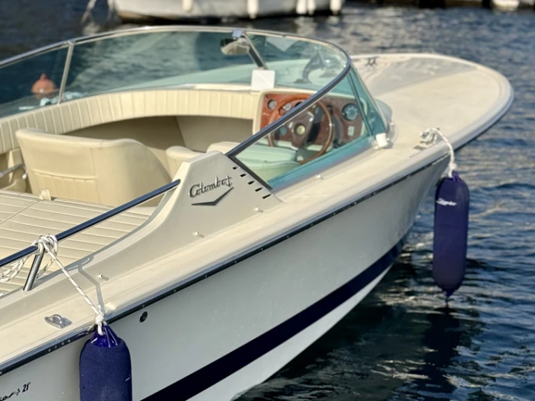 YachtCharter in Como (City) - Colombo super indios 21 auf SamBoat