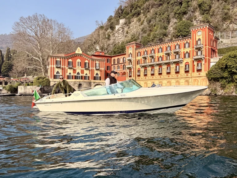 Ein Colombo super indios 21 mieten in Como (City)