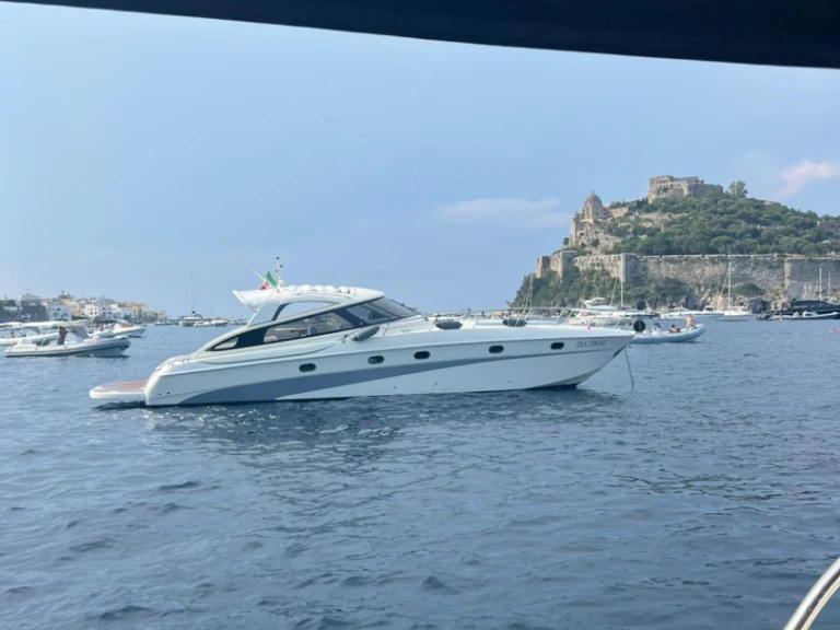 Vermietung Motorboot Baia mit Führerschein