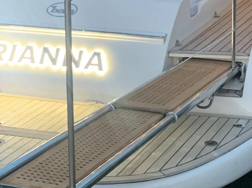 Ein Baia Flash 48 mieten in Castellammare di Stabia