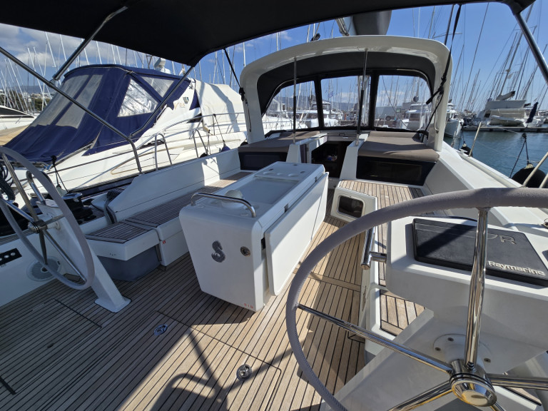 Segelboot mieten in Álimos - Bénéteau Oceanis 51.1