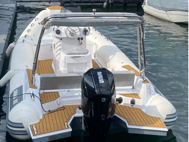 Schlauchboot mit oder ohne Skipper Original mieten in Porto Rotondo