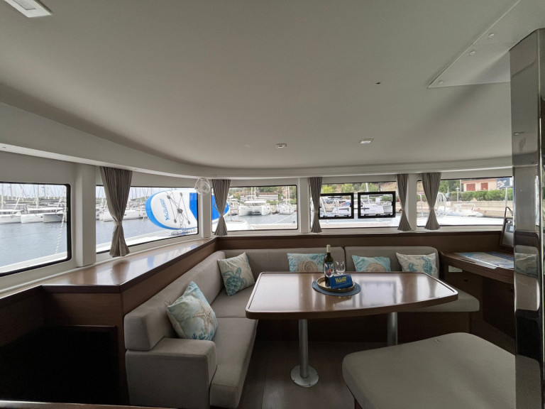 Bootsverleih Lagoon Lagoon 42 Šibenik Samboat