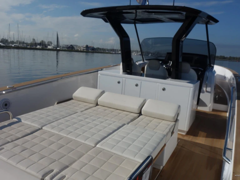 Ein Pardo Yachts Pardo 38 mieten in Ibiza Town