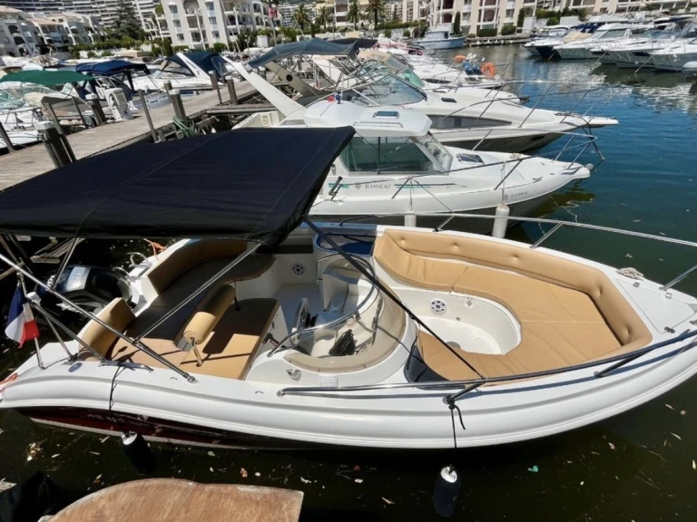 Motorboot mit oder ohne Skipper Cantiere Nautico Trimarchi mieten in Carnon-Plage