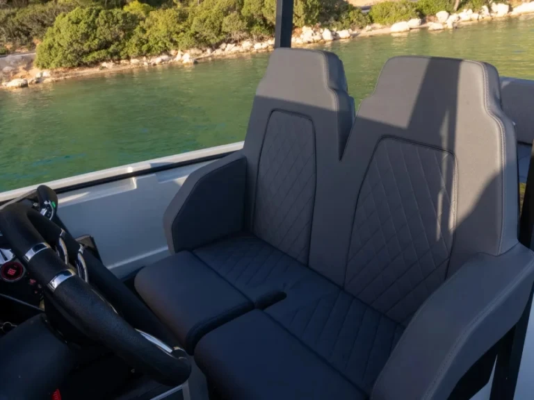 Motorboot mit oder ohne Skipper Protagon mieten in Zakynthos