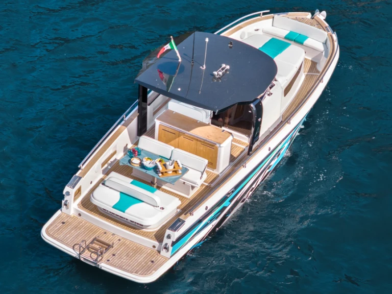 Motorboot mieten in Piano di Sorrento zum besten Preis