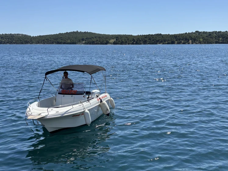Vermietung Motorboot Atlantic mit Führerschein