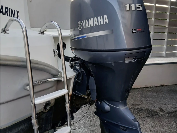 Ein Bénéteau Flyer 550 Open S2 mieten in Aix-les-Bains