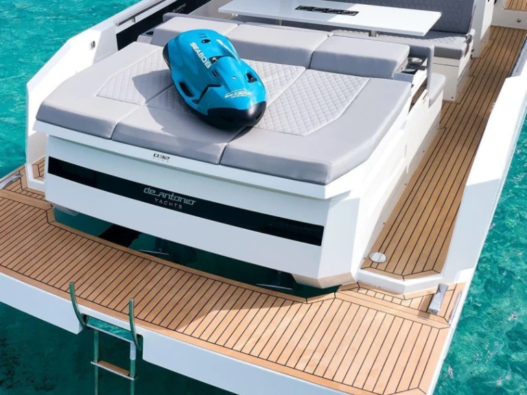 Motorboot mieten in Marina Botafoch - De Antonio D32