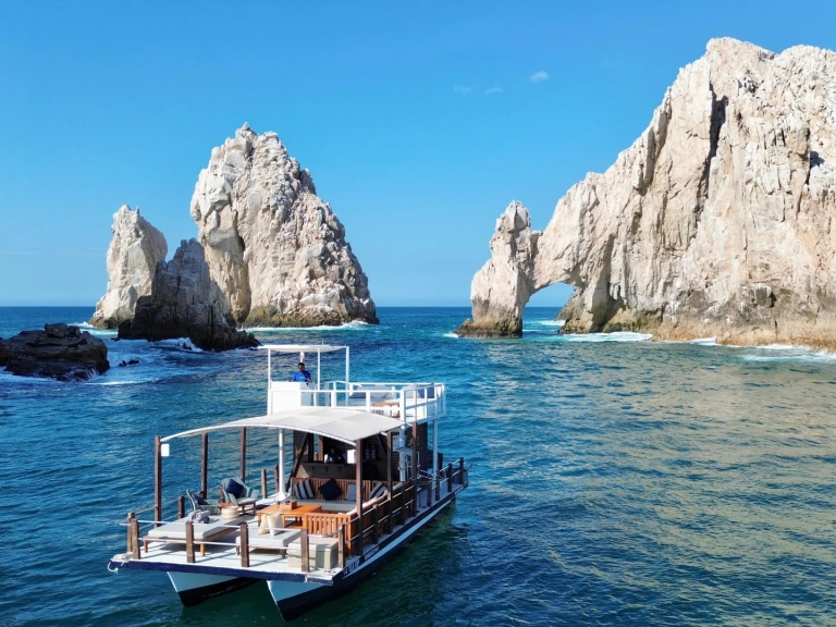 Vermietung Motorboot Custom Made mit Führerschein