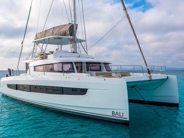 Ein Bali Bali 5.4 mieten in Ibiza Town