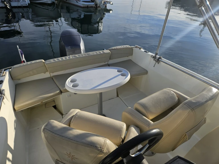 Boot mieten Mandelieu-la-Napoule günstig Cap Camarat 5.5 Style