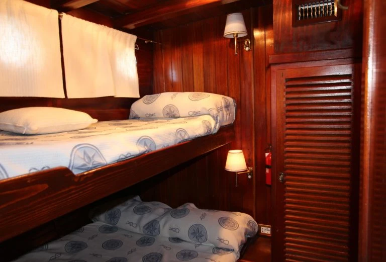 Ein Sun Coast Marine gulet mieten in Messina