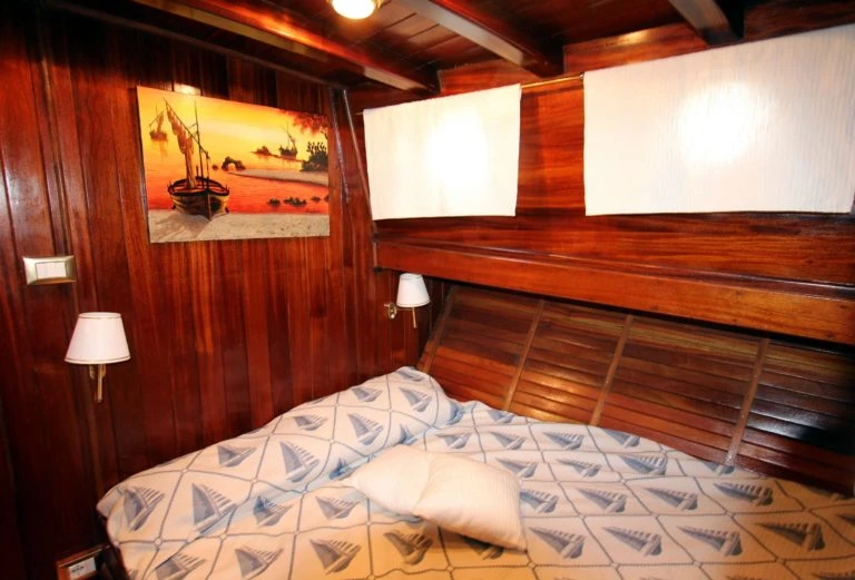 Boot mieten Messina günstig gulet