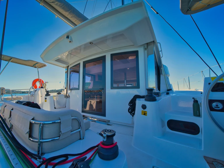 Boot mieten Gouviá günstig Bali Catsmart