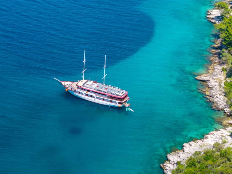 Bootsverleih  Custom Built Aluminum Cutter Carpe Diem Omiš Samboat