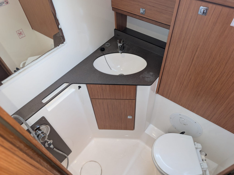 Segelboot mieten in Rogoznica zum besten Preis