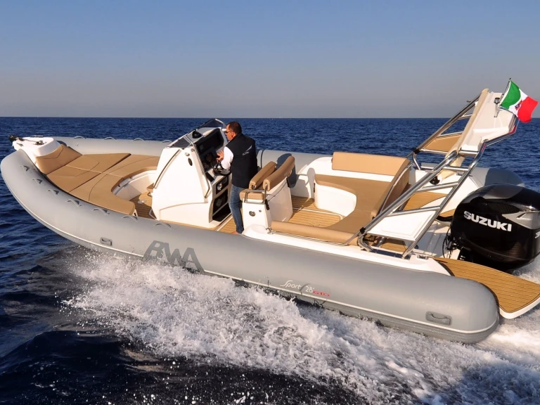 Ein Bwa SPORT 28 GTO mieten in La Trinité-sur-Mer