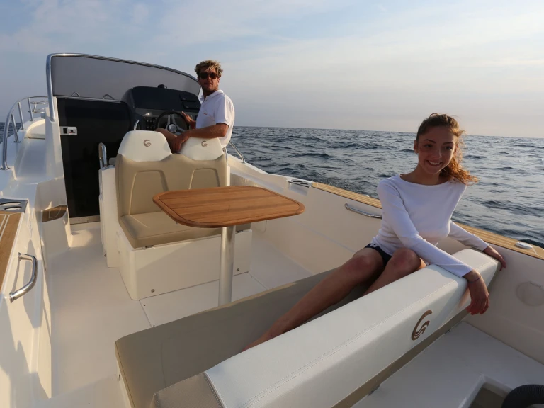Schlauchboot mieten in Le Lavandou - Capelli Tempest 900 WA
