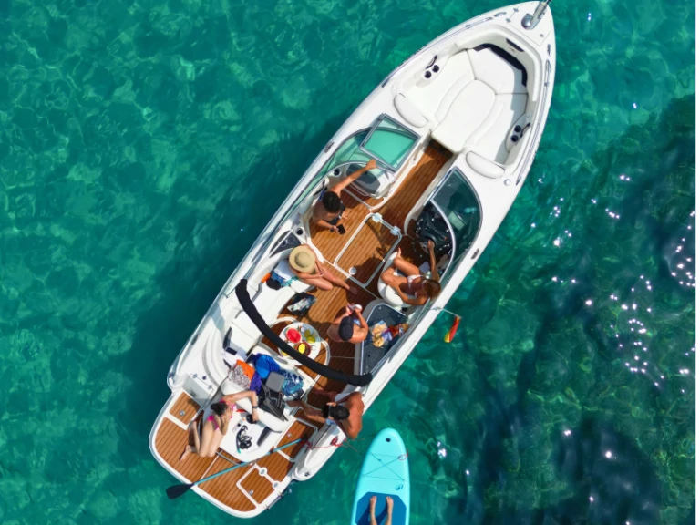 Ein Monterey 264FS mieten in Alcúdia