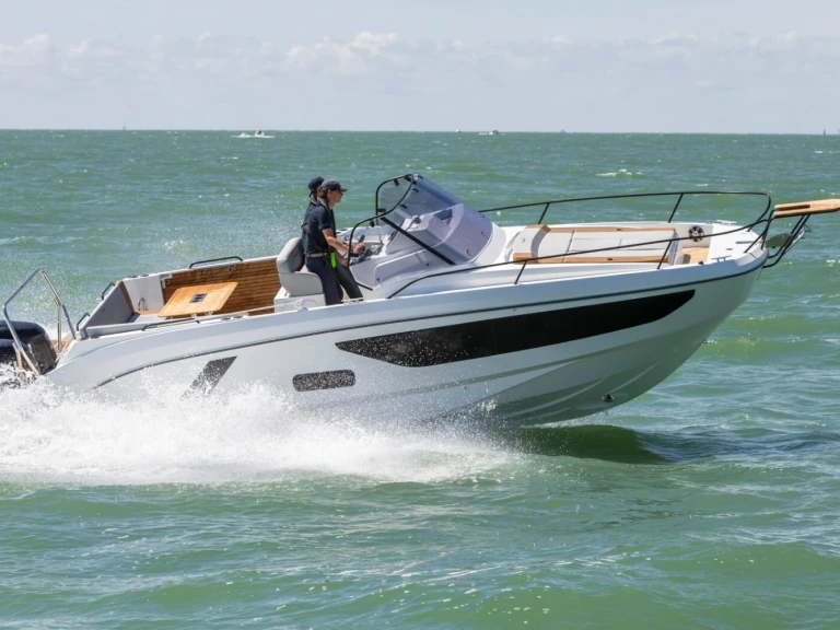 Ein Bénéteau Flyer 9 Sundeck Elegance mieten in Mahón