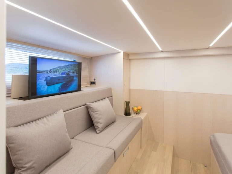 YachtCharter in Marine de Sant'Ambrogio - MED YACHT  Med Yacht 52 auf SamBoat