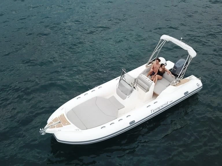 Bootsverleih Capelli Tempest 700 CUP Marine de Sant'Ambrogio Samboat