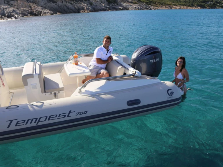 Ein Capelli Tempest 700 luxe  mieten in Marine de Sant'Ambrogio