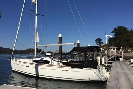 YachtCharter in Granville - Bénéteau Océanis 409 auf SamBoat