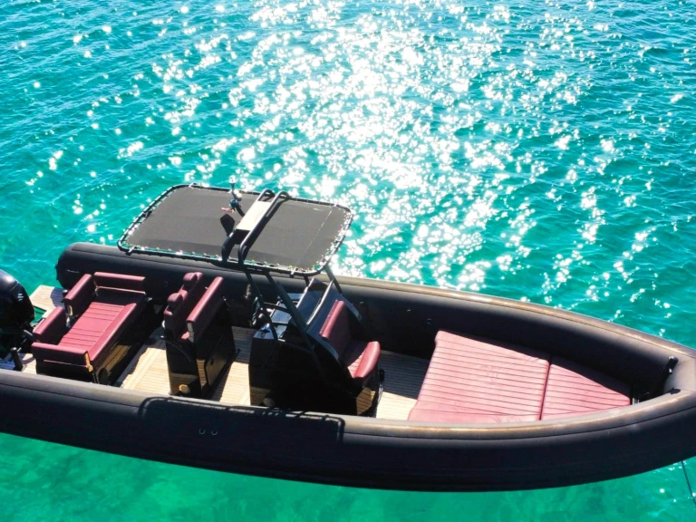 Schlauchboot mieten in Marina di Portisco zum besten Preis