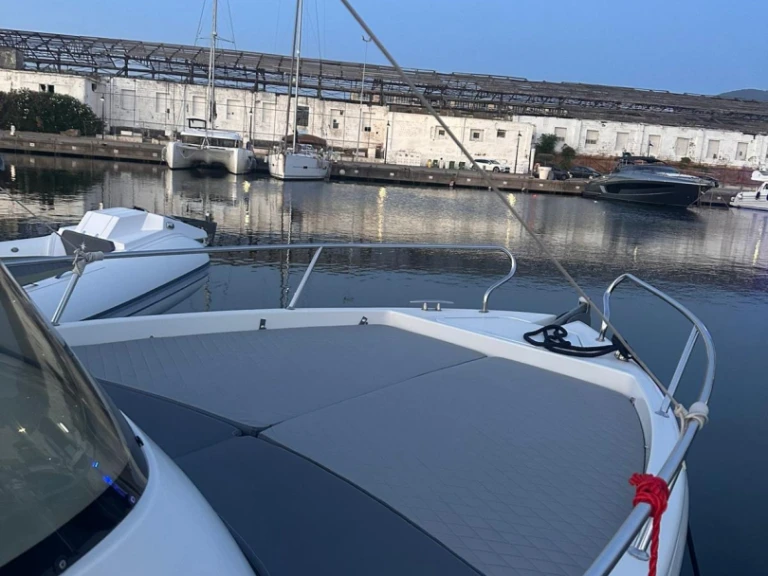 Vermietung Motorboot Saver mit Führerschein