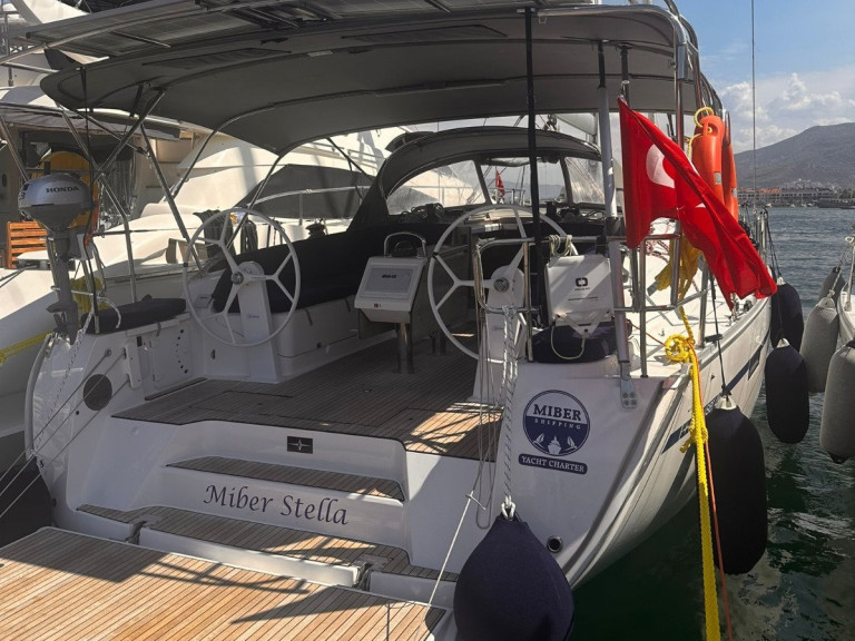 Ein Bavaria Cruiser 46 mieten in Fethiye